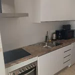 Apartamento Con 3 3 Minutos Hasta La Playa *