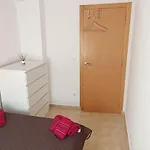 Apartamento Con 3 3 Minutos Hasta La Playa